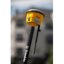 Trimble R780-2 Rover Bundle - Now with FREE RTX for 1 Year - Includes:R780-2 Receiver (with Dual Band Radio) + TSC7 (No SW) + Pole Bracket